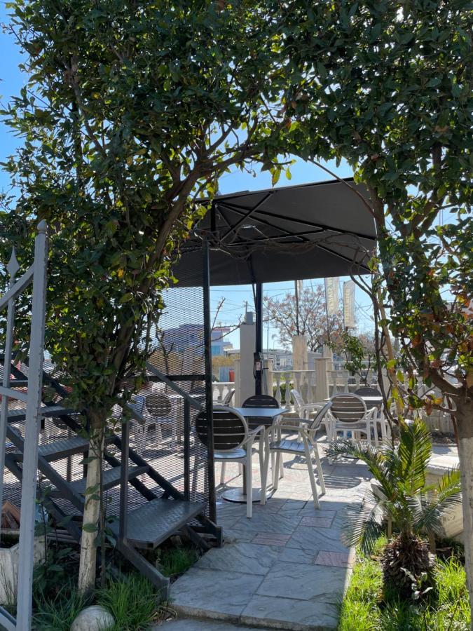 Bajovah Apartments & Restaurant ティラナ エクステリア 写真