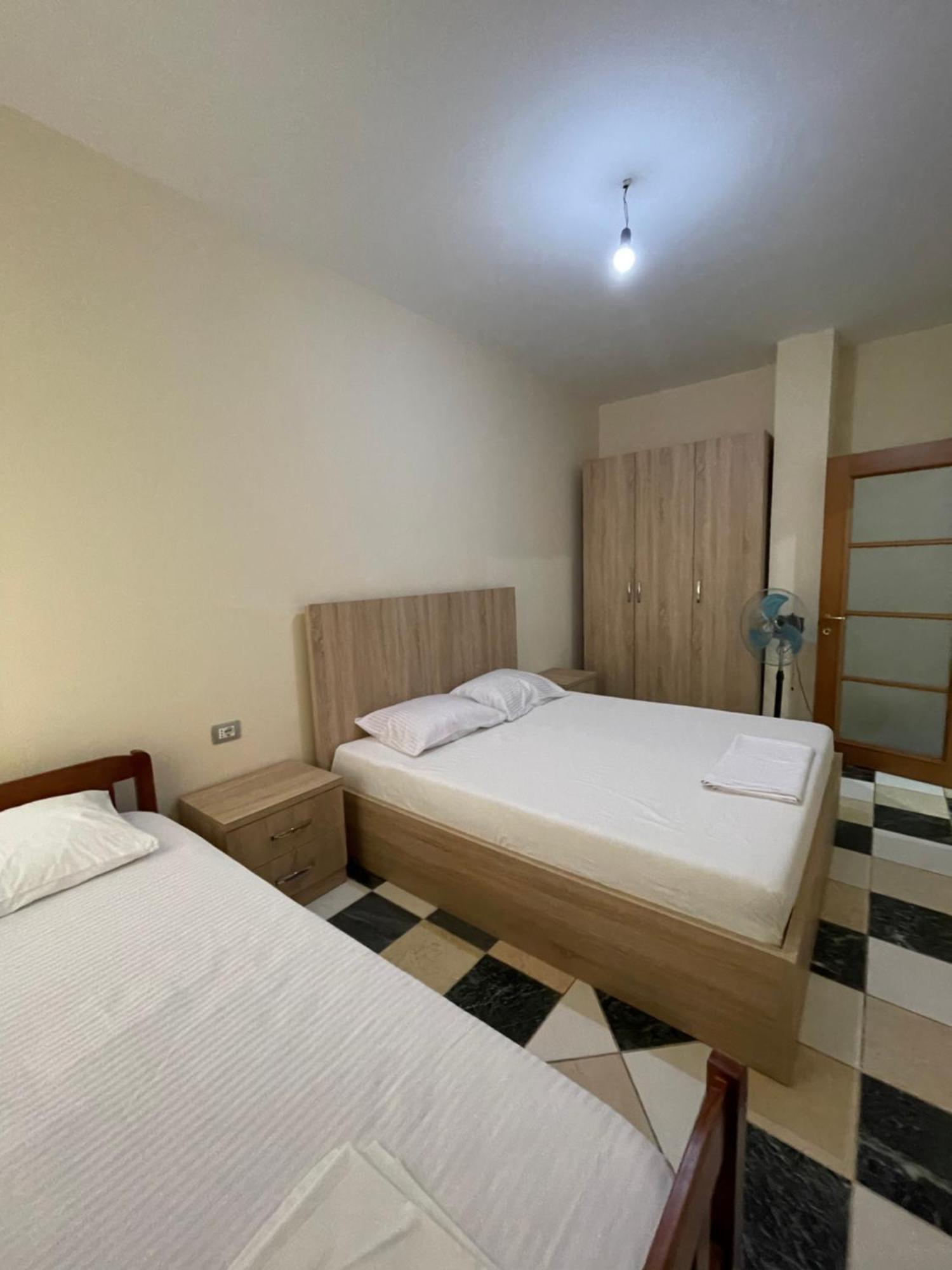 Bajovah Apartments & Restaurant ティラナ エクステリア 写真