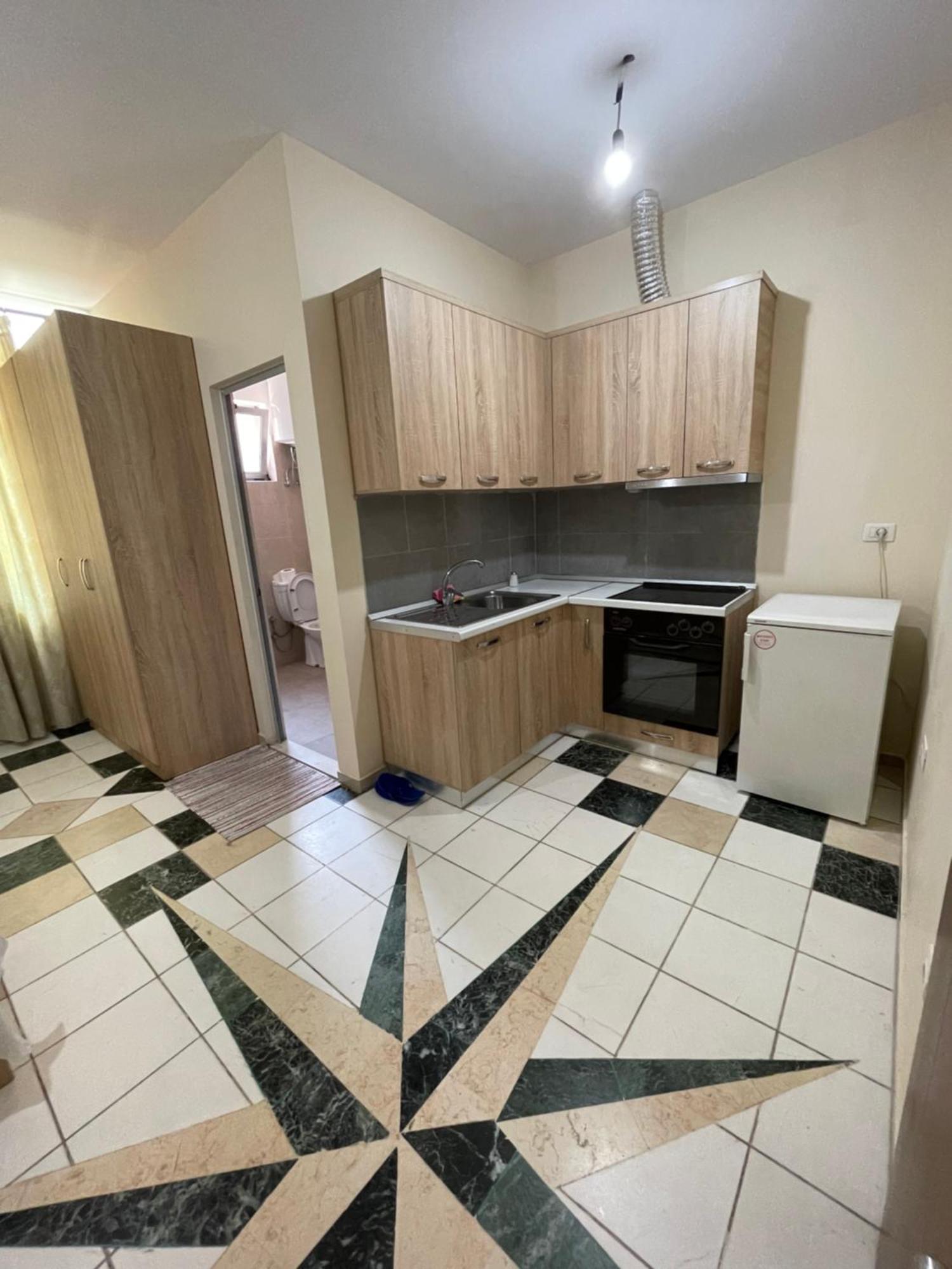 Bajovah Apartments & Restaurant ティラナ エクステリア 写真